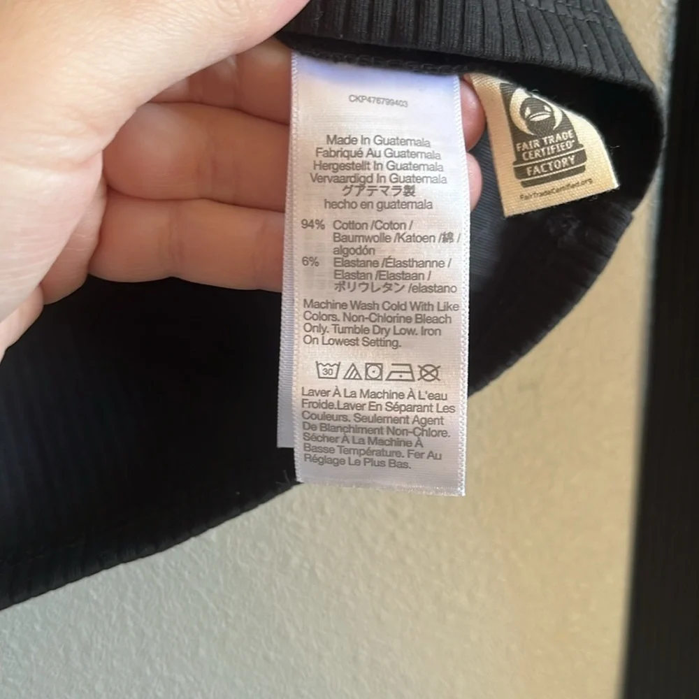 Madewell Square-Neck Long-Sleeve Crop Tee in Sleekhold